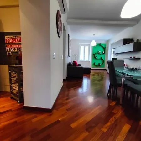 In Centro Apartament *